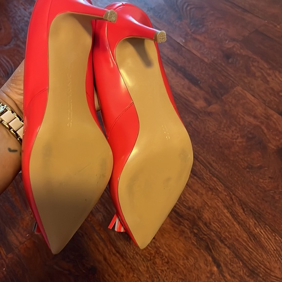 Banana Republic red heels - Picture 6 of 7
